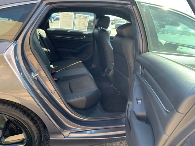 Used 2019 Honda Accord Sport image 17