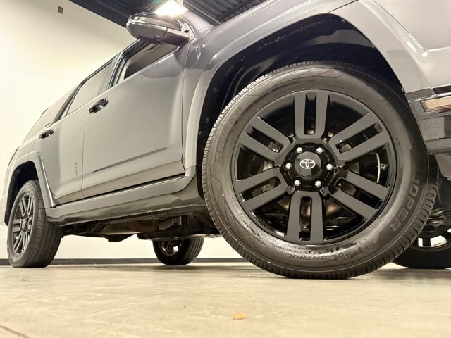 Used 2021 Toyota 4Runner Nightshade image 5