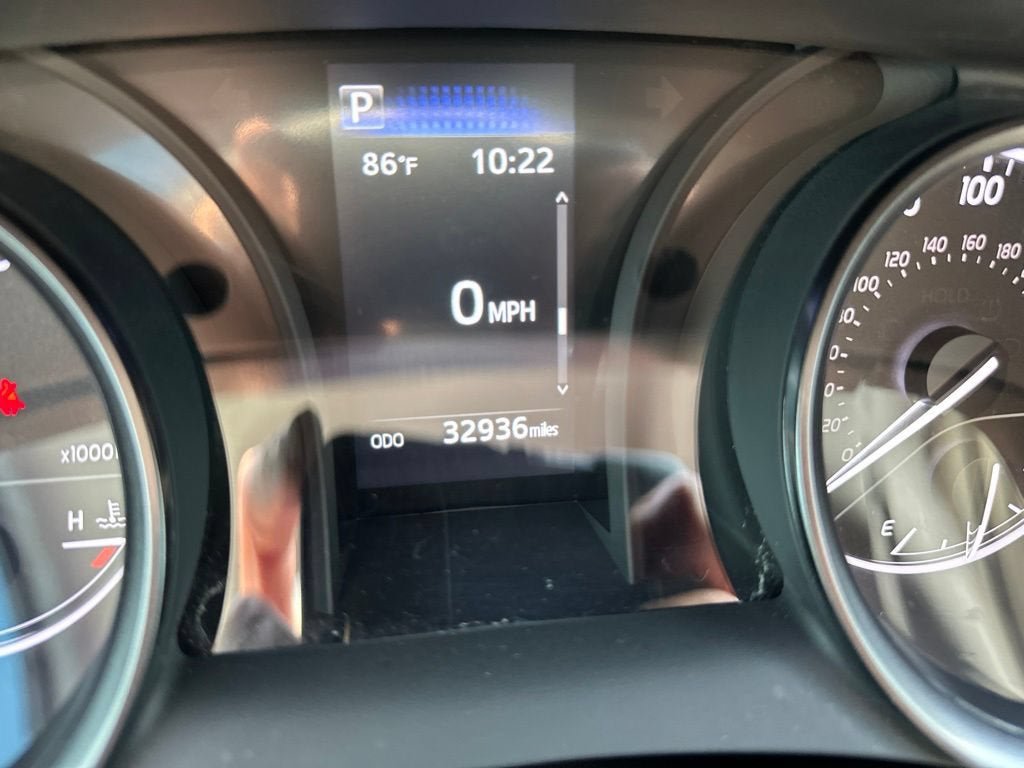 Used 2024 Toyota Camry SE w/ Blackout Package (TMS) FWD image 16