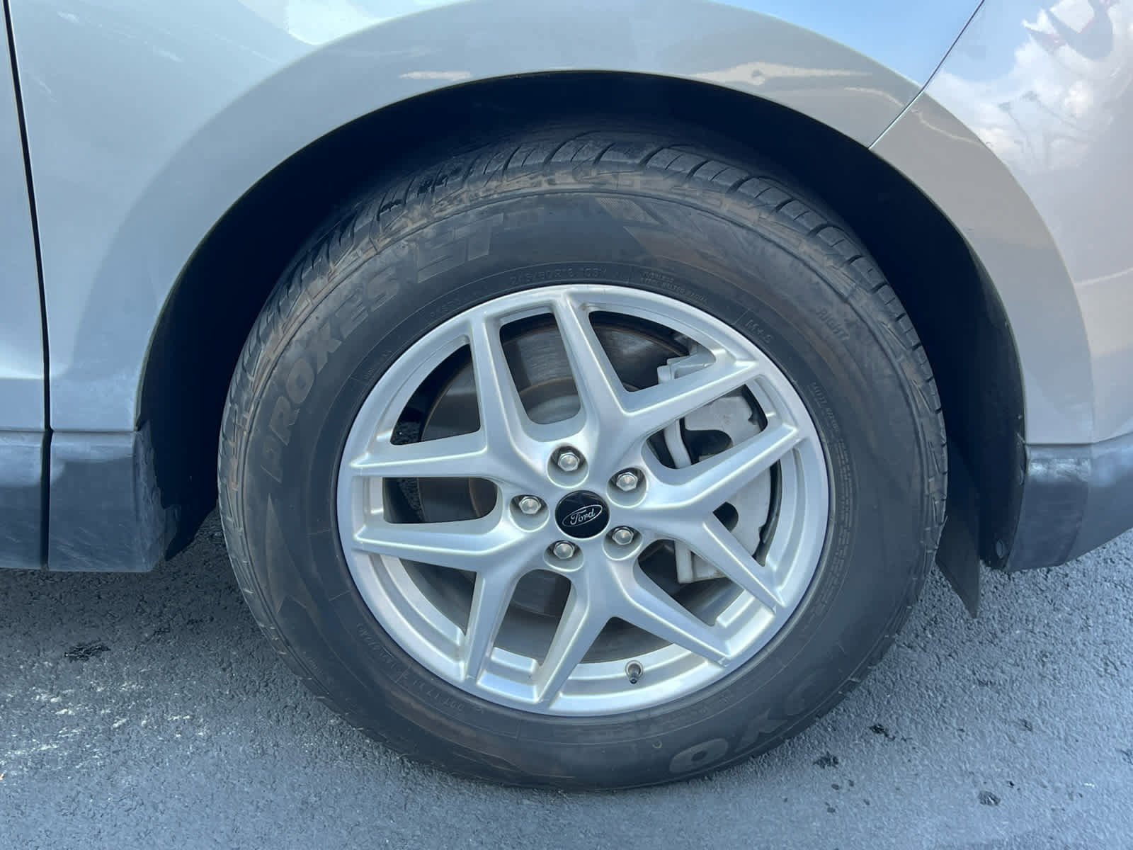 Certified 2024 Ford Edge SEL image 16