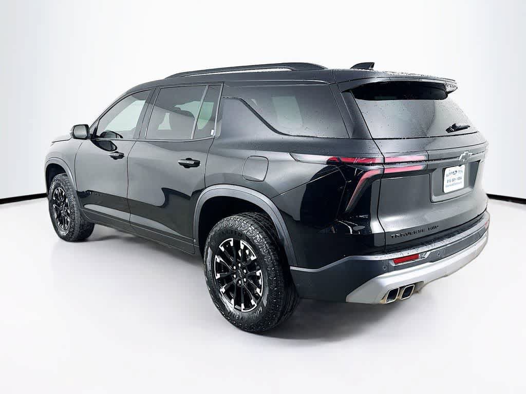 Used 2025 Chevrolet Traverse Z71 AWD/4WD image 4