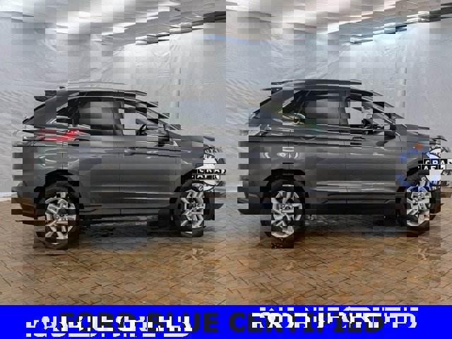 Certified 2019 Ford Edge SEL w/ Equipment Group 201A image 8