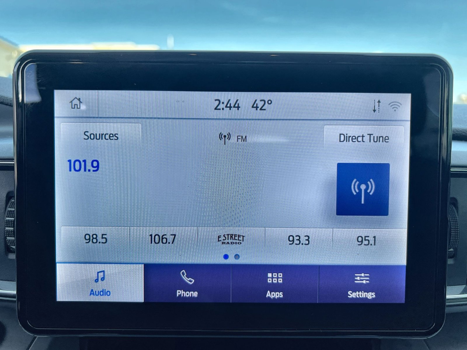 Certified 2023 Ford Explorer XLT w/ Equipment Group 202A image 18