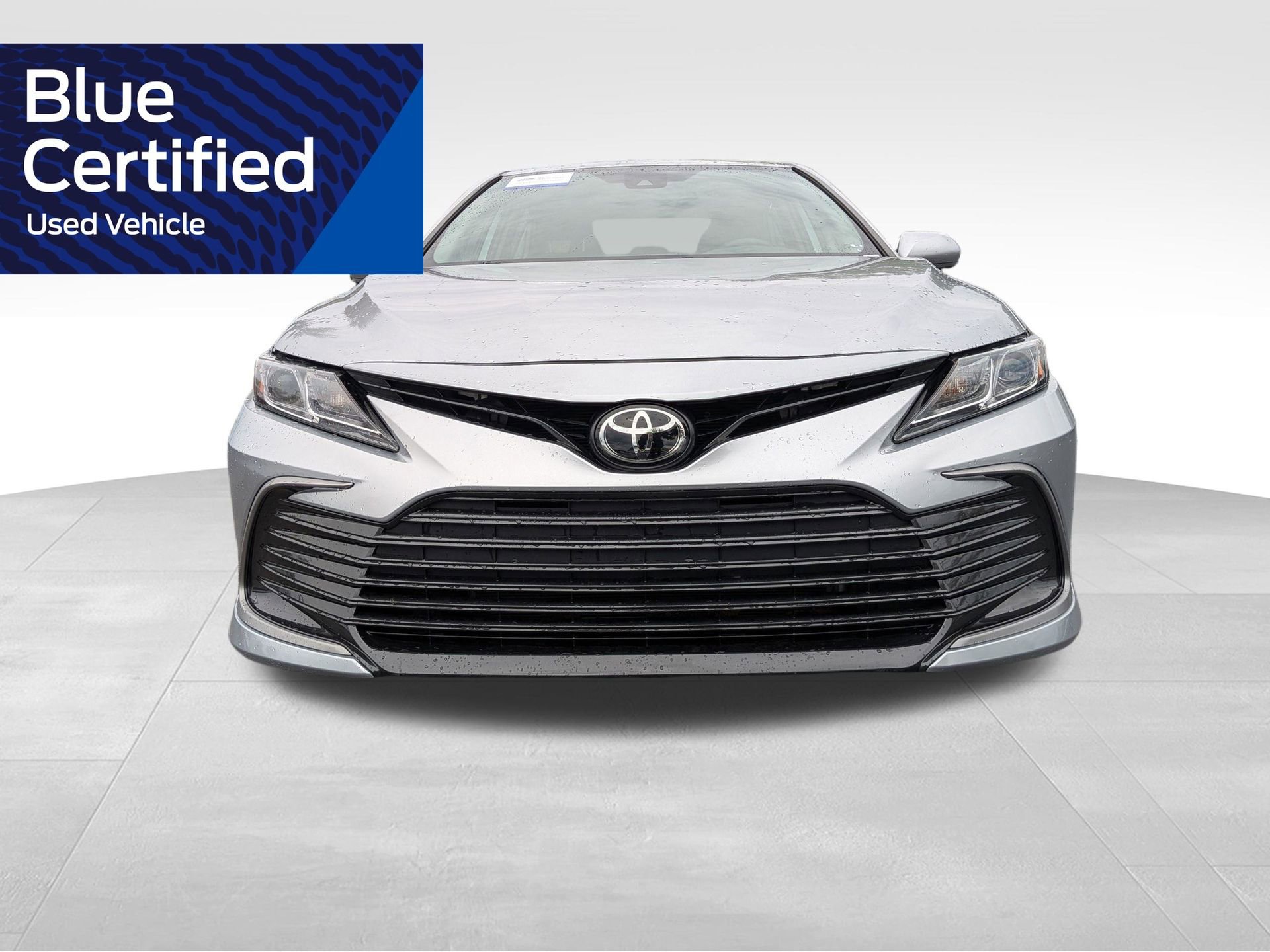 Used 2024 Toyota Camry LE FWD image 11