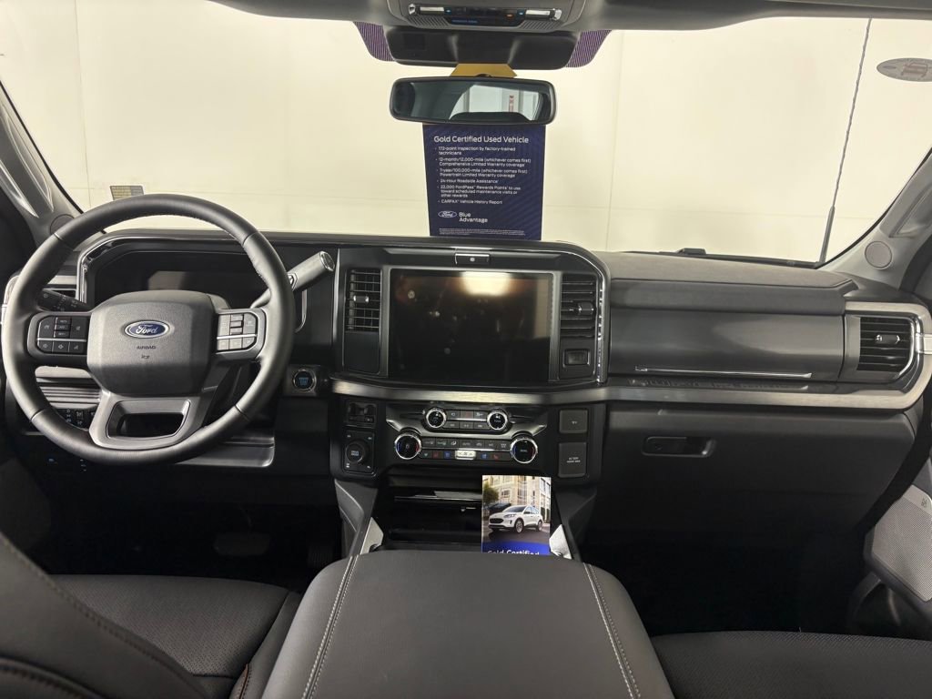 Certified 2025 Ford F350 Lariat image 28