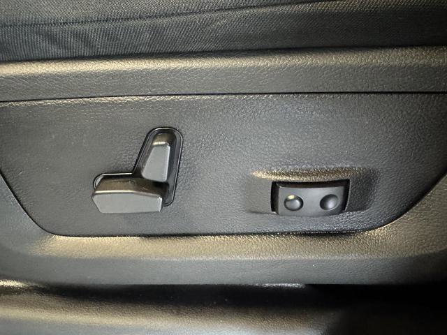 Used 2022 RAM 2500 Big Horn w/ Level A Equipment Group image 17