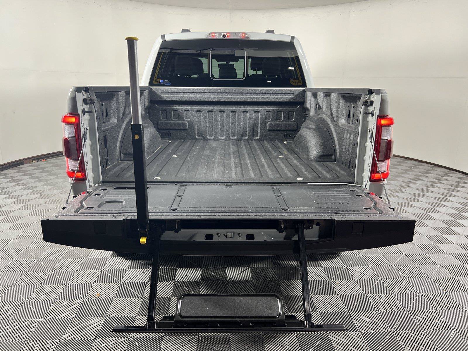 Certified 2023 Ford F150 Raptor AWD/4WD image 20