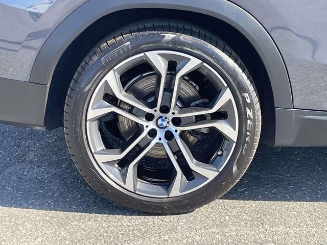 Used 2021 BMW X6 xDrive40i w/ Executive Package AWD/4WD image 7