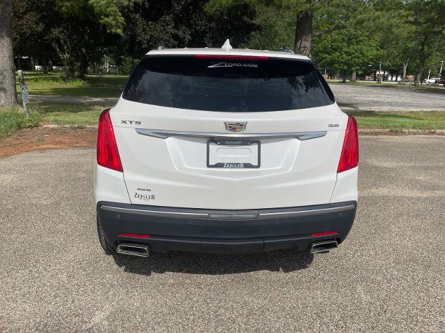 Used 2019 Cadillac XT5 Premium Luxury w/ Driver Assist Package AWD/4WD image 13