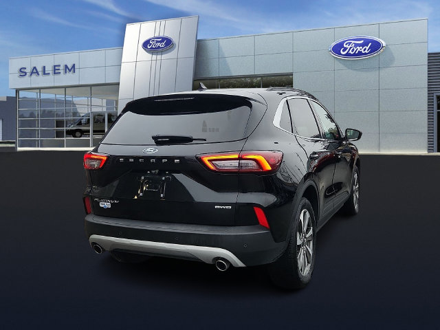 Certified 2025 Ford Escape Platinum AWD/4WD image 3