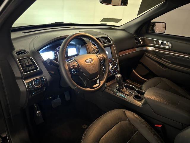 Certified 2018 Ford Explorer Limited image 9