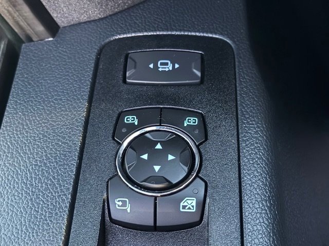 Certified 2022 Ford F350 Lariat w/ Lariat Ultimate Package image 12