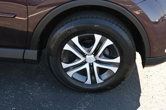 Used 2017 Toyota RAV4 LE w/ All Weather Liner Package AWD/4WD image 16