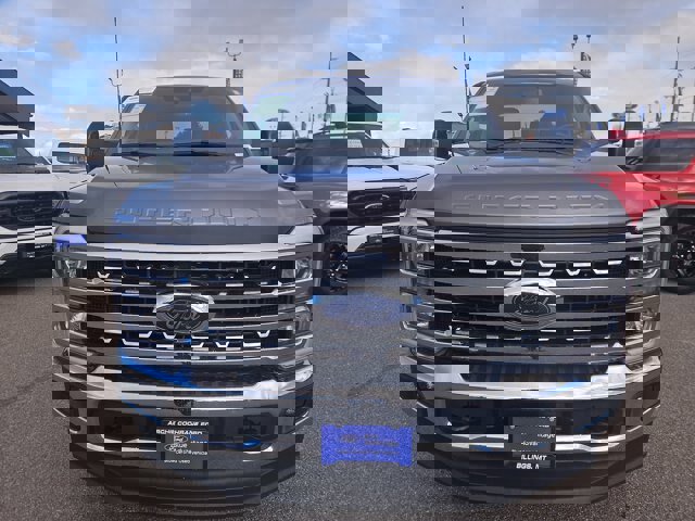 Certified 2025 Ford F350 Lariat image 6