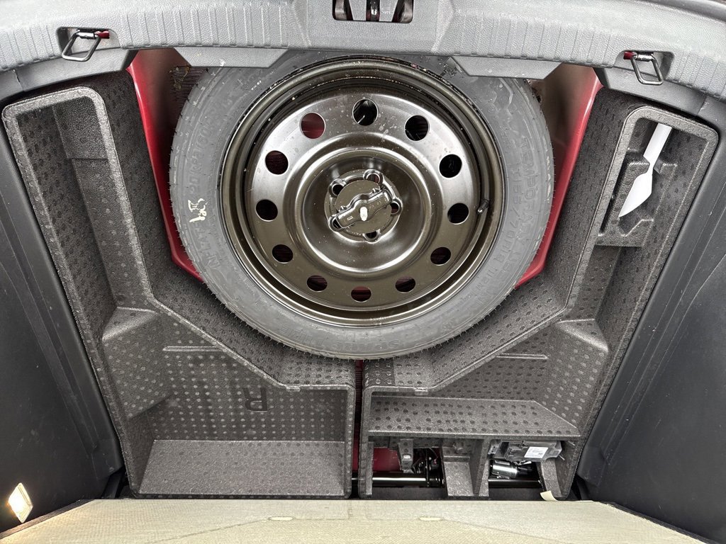 Certified 2024 Ford Edge SEL w/ Convenience Package image 29