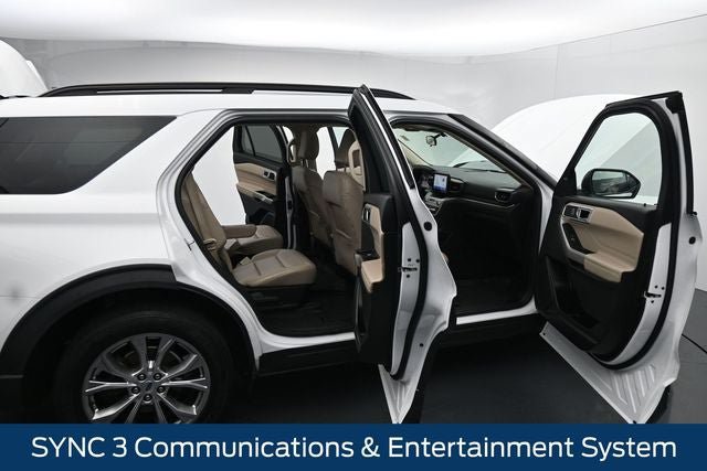 Certified 2021 Ford Explorer XLT w/ Equipment Group 202A AWD/4WD image 13