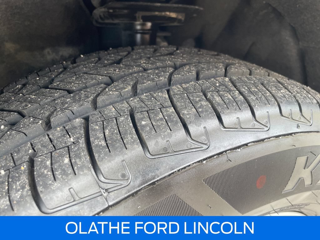 Certified 2024 Ford Escape Active AWD/4WD image 28