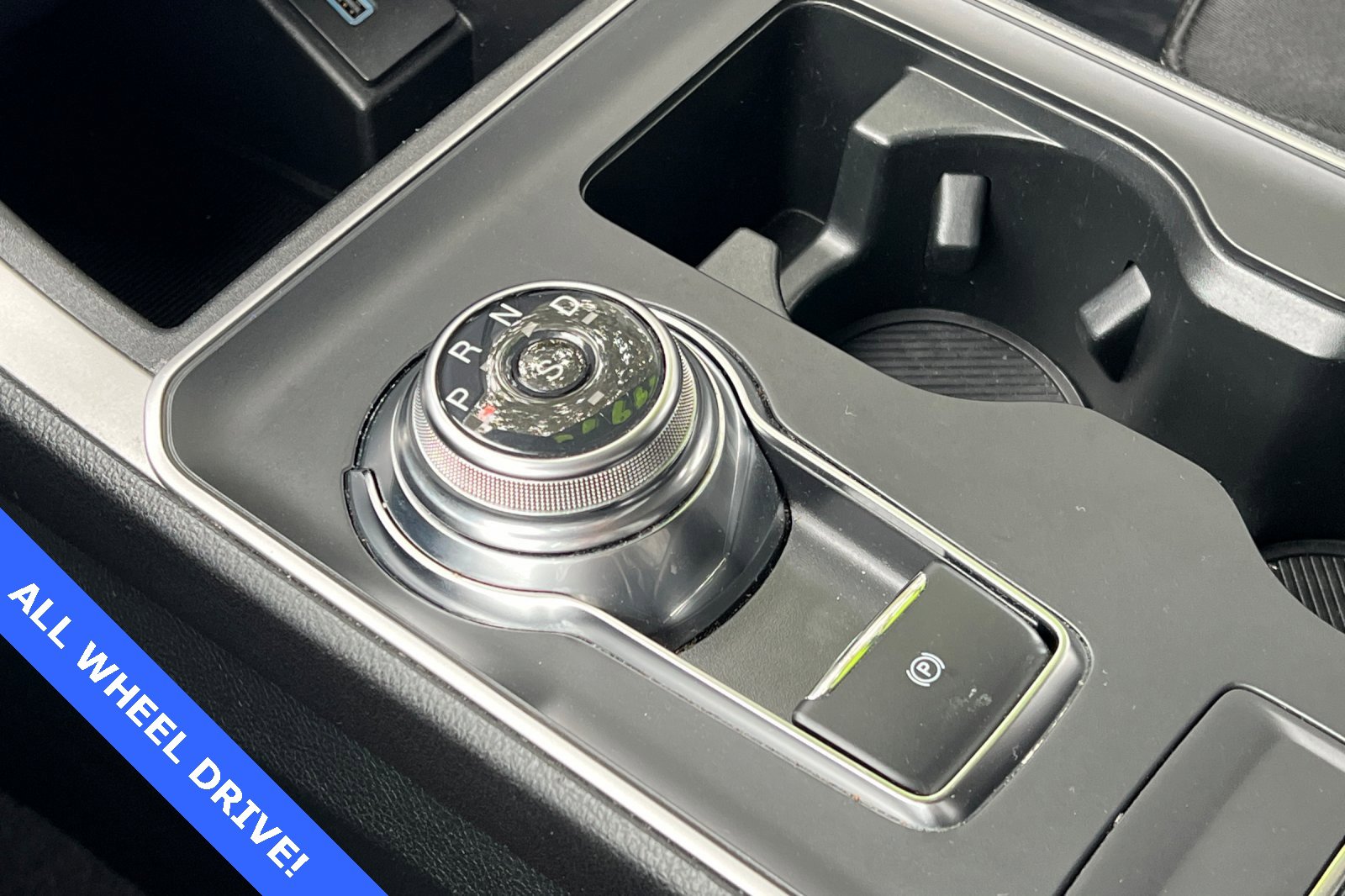 Certified 2022 Ford Edge SE w/ Black Appearance Package image 22