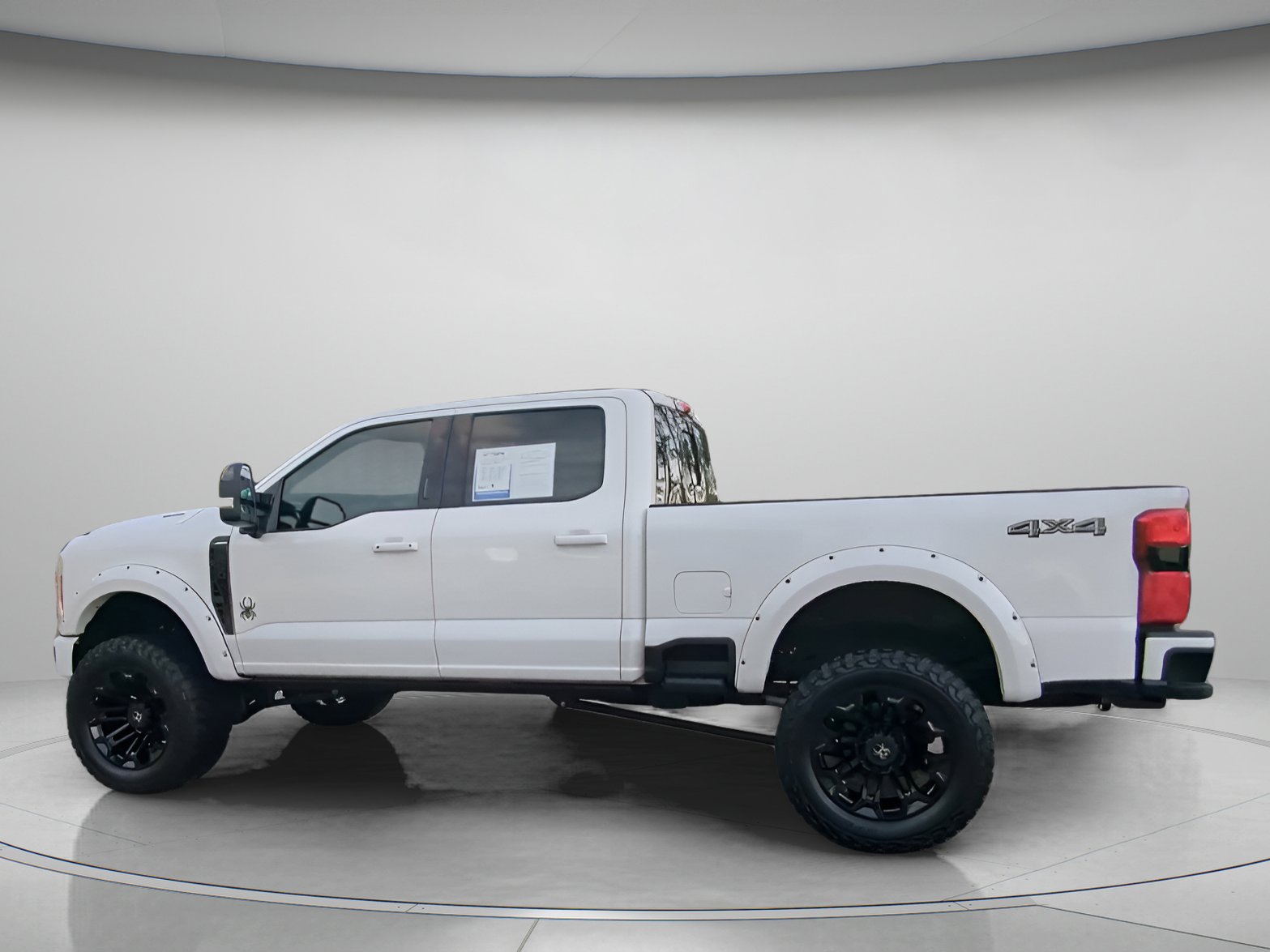 Certified 2024 Ford F250 Lariat w/ Lariat Ultimate Package AWD/4WD image 15