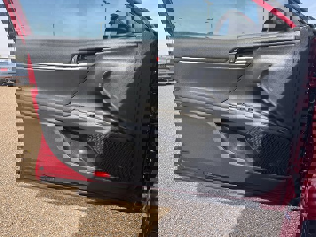 Used 2022 Toyota Camry LE image 20