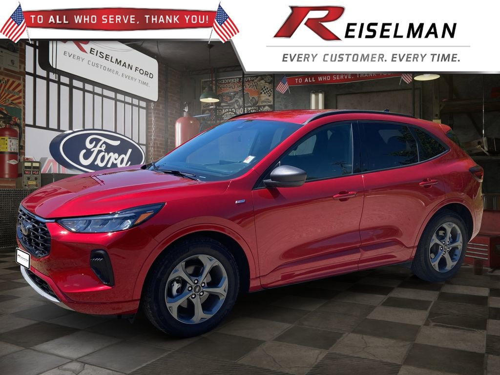 Certified 2023 Ford Escape ST-Line w/ Tech Pack #1 FWD image 1