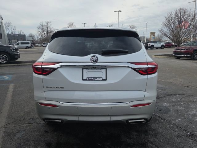 Used 2020 Buick Enclave Essence image 6