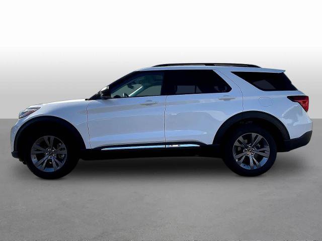 Certified 2025 Ford Explorer Active w/ Active Comfort Package AWD/4WD image 4