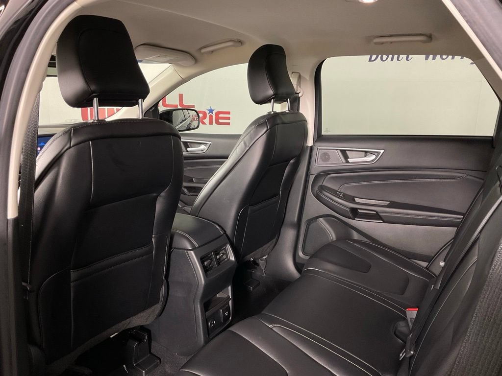 Certified 2022 Ford Edge Titanium AWD/4WD image 15