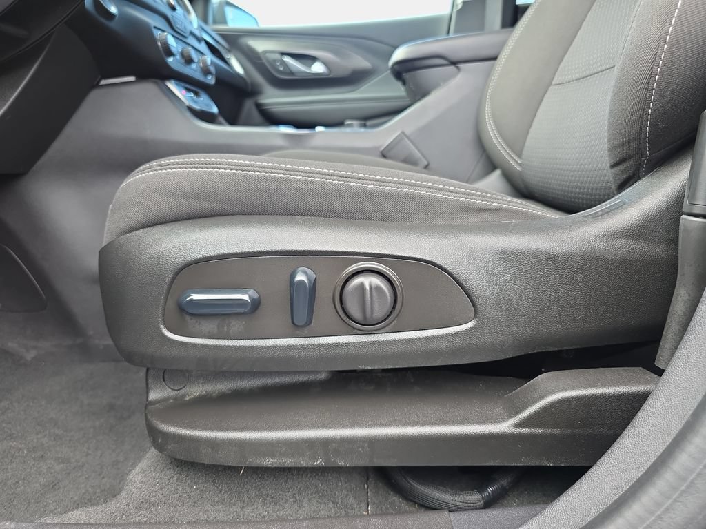 Used 2024 GMC Terrain SLE w/ Driver Convenience Package AWD/4WD image 23