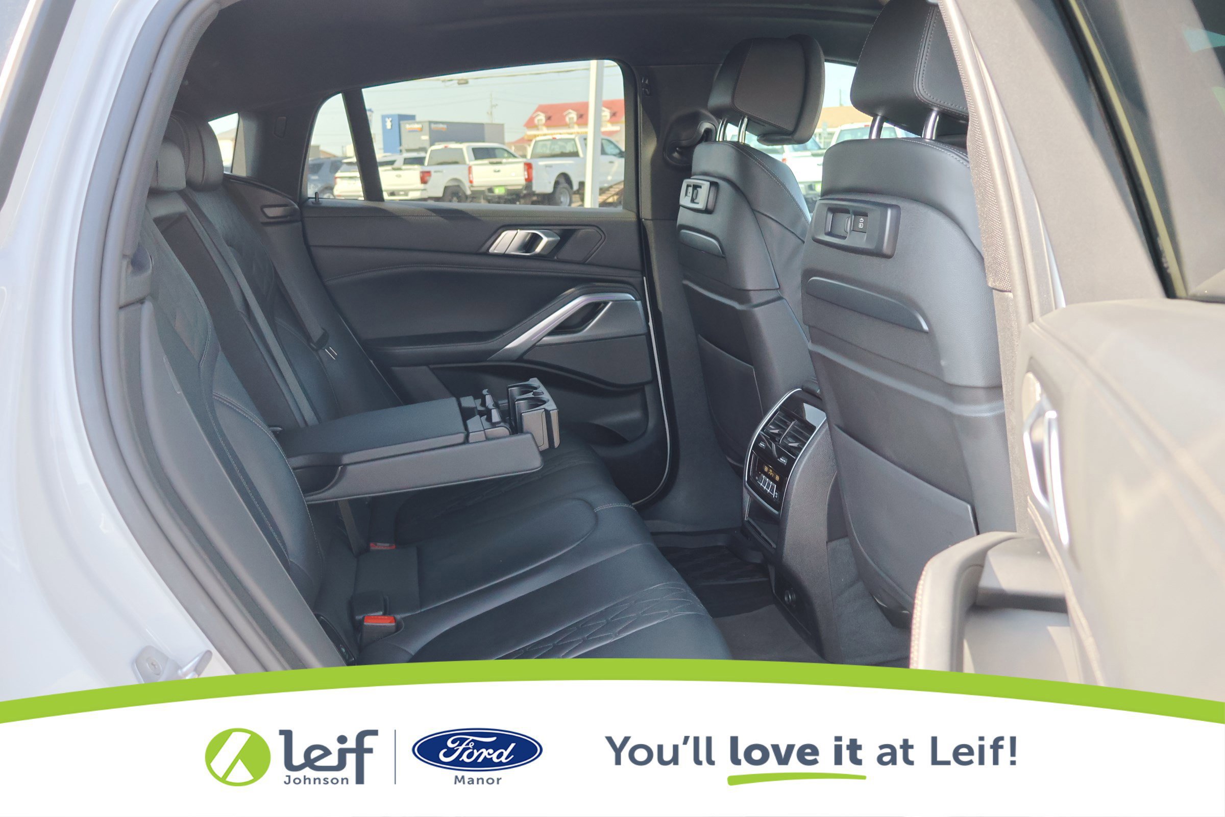 Used 2020 BMW X6 sDrive40i w/ M Sport Package image 31