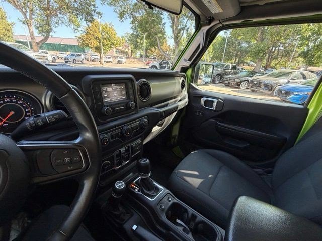 Used 2018 Jeep Wrangler Unlimited Sport S AWD/4WD image 23