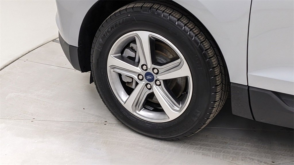Certified 2022 Ford Edge SEL w/ Convenience Package image 5