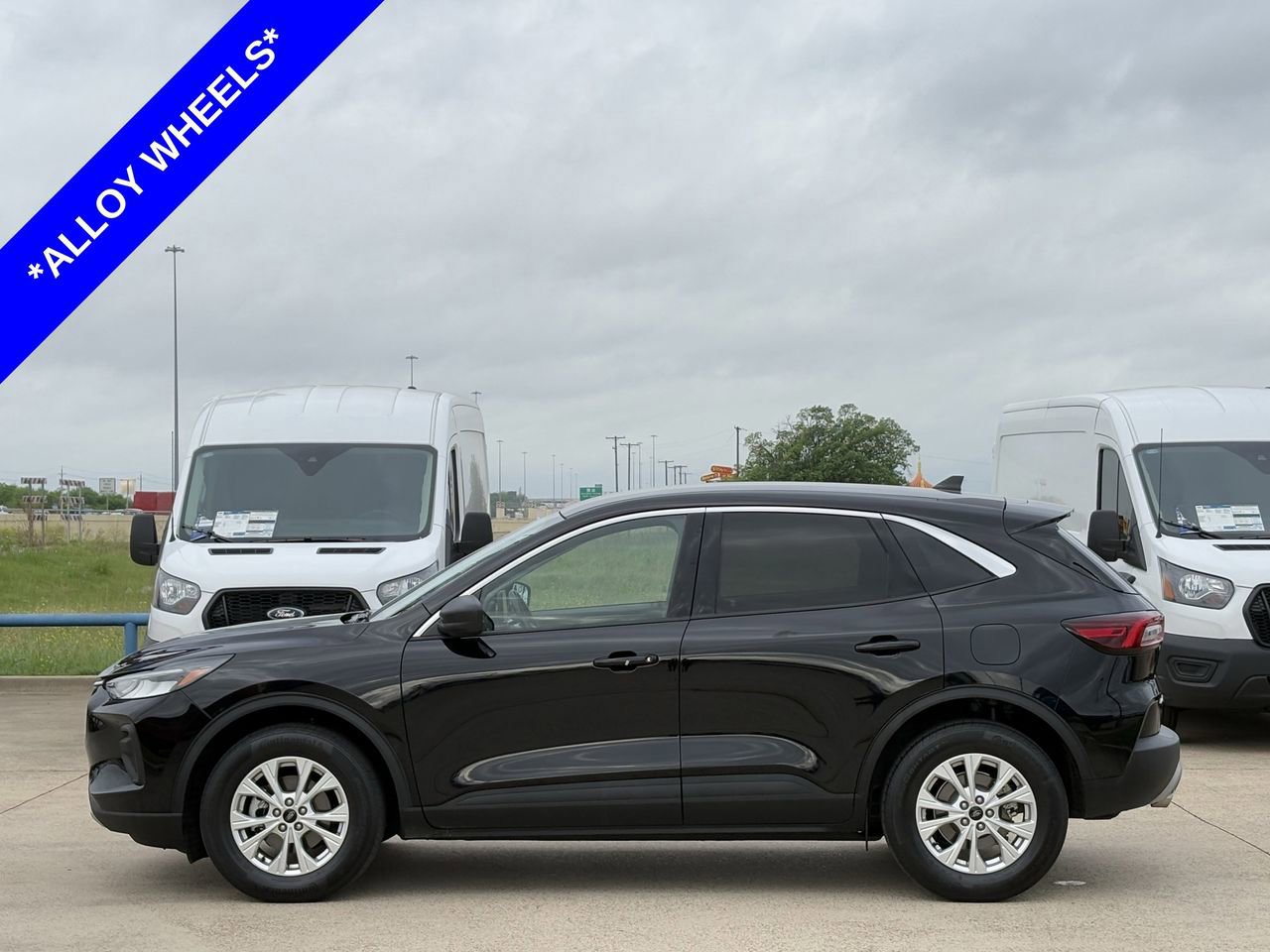 Certified 2023 Ford Escape Active image 3