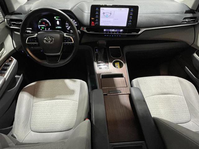 Used 2021 Toyota Sienna LE w/ LE Plus Package image 10
