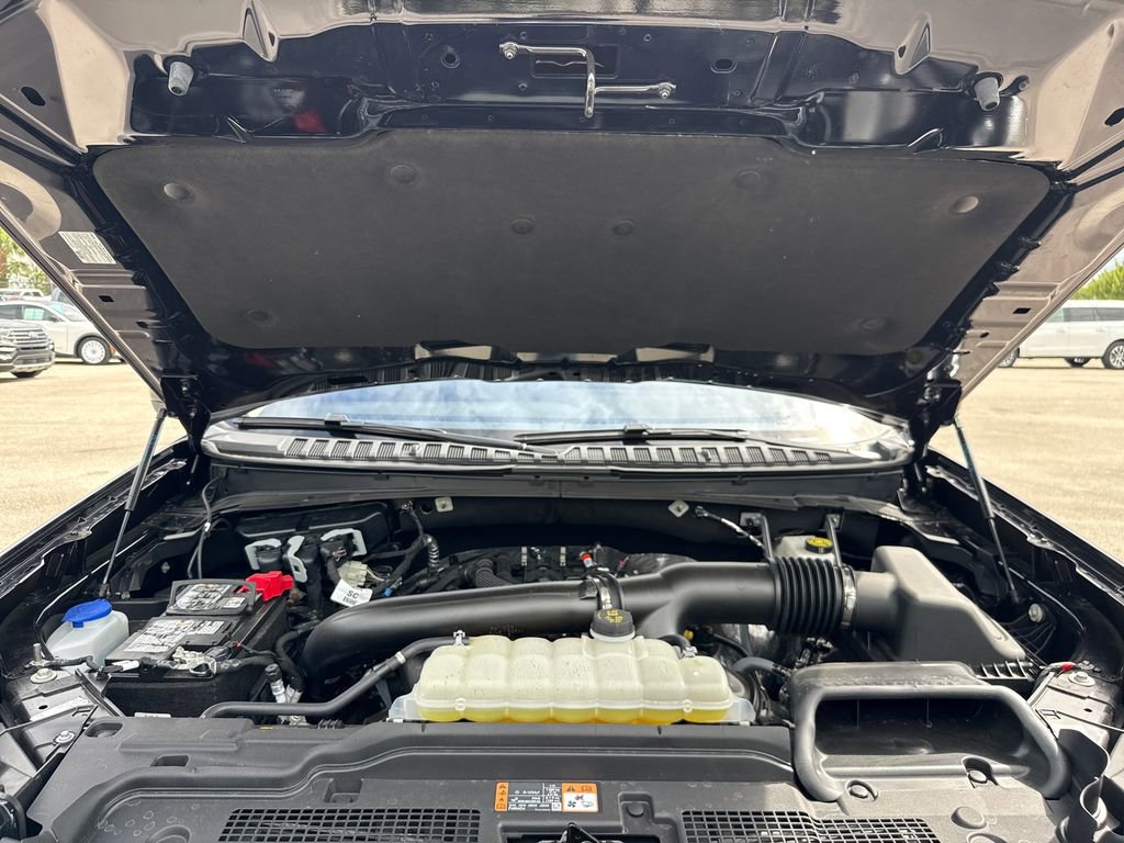 Certified 2025 Ford Expedition Active RWD image 32