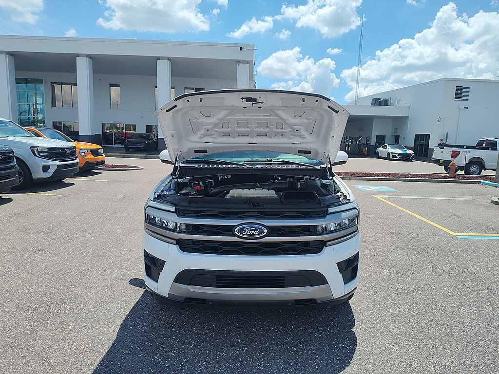 Certified 2023 Ford Expedition XLT AWD/4WD image 34