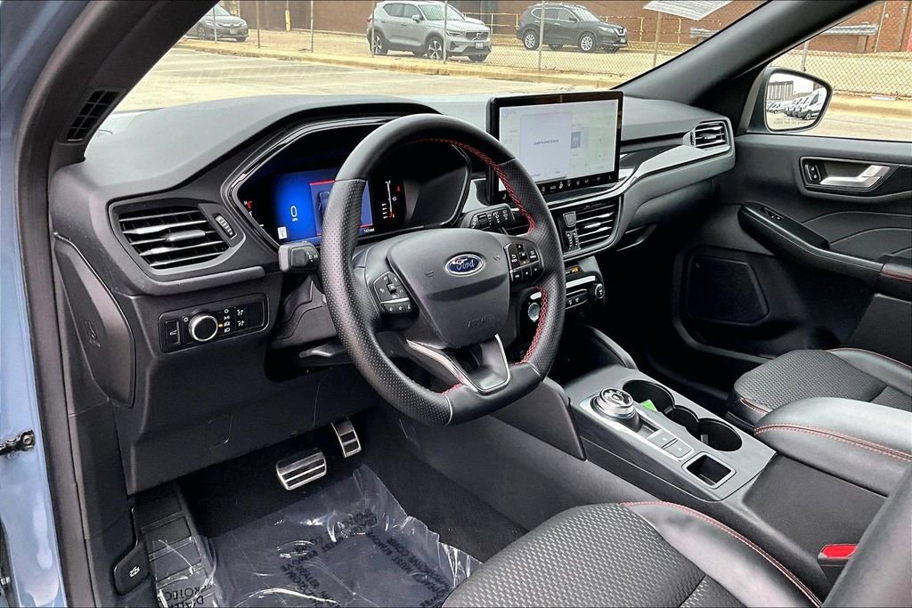 Certified 2024 Ford Escape ST-Line w/ Tech Pack #1 image 13