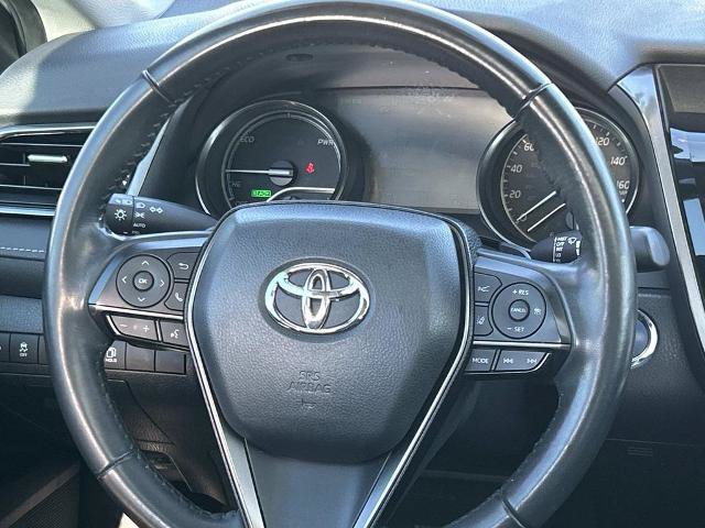 Used 2022 Toyota Camry XSE FWD image 14