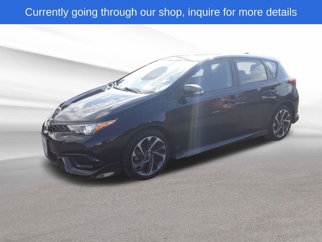 Used 2017 Toyota Corolla iM FWD image 1