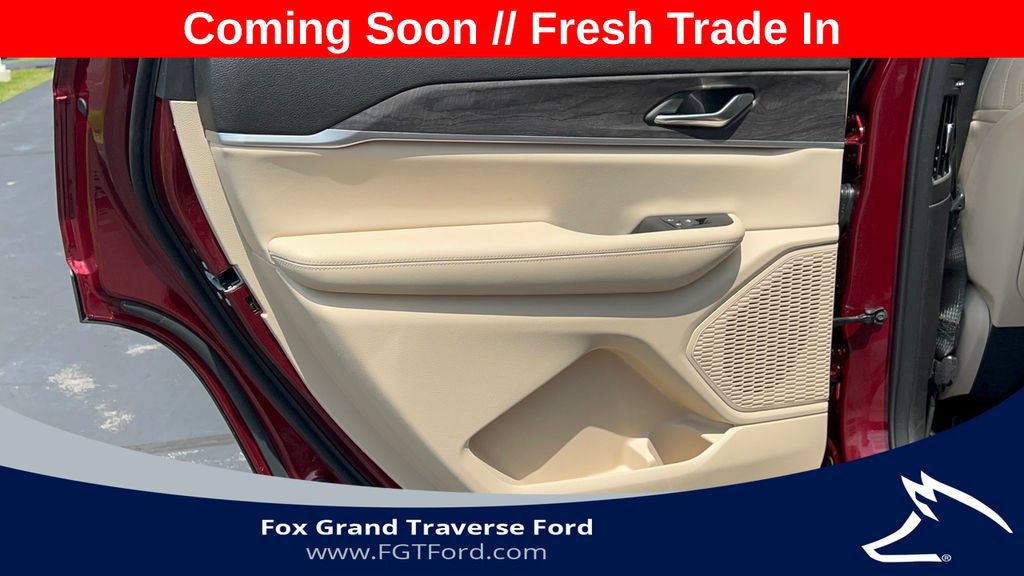 Used 2025 Jeep Grand Cherokee L Limited w/ Luxury Tech Group II AWD/4WD image 29