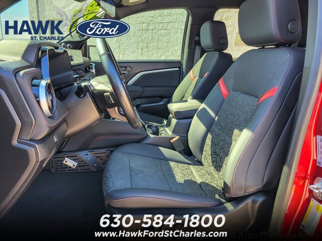 Used 2024 Chevrolet Colorado Z71 w/ Z71 Convenience Package 2 AWD/4WD image 8