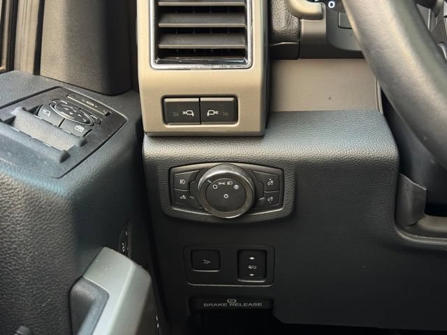 Certified 2022 Ford F350 Lariat w/ Lariat Ultimate Package AWD/4WD image 44