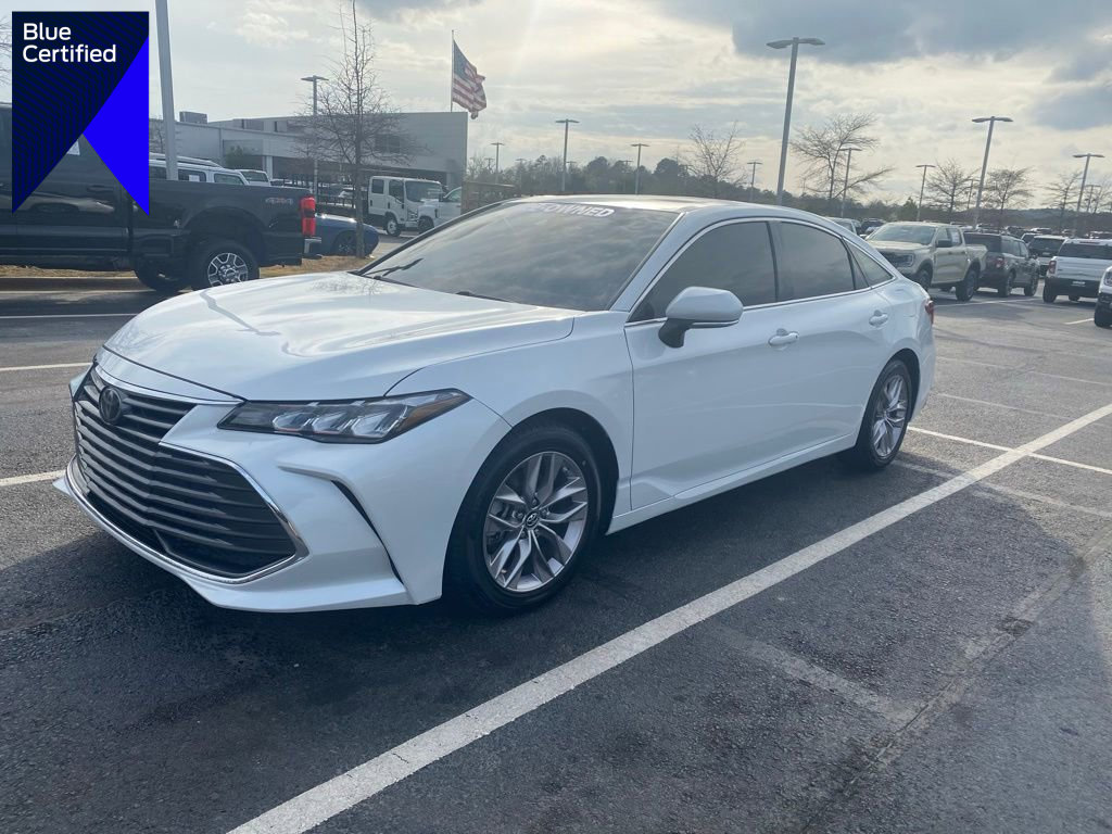 Used 2019 Toyota Avalon XLE w/ Moonroof Package
