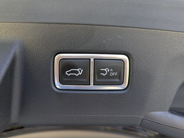 Used 2025 Kia Sorento SX image 27