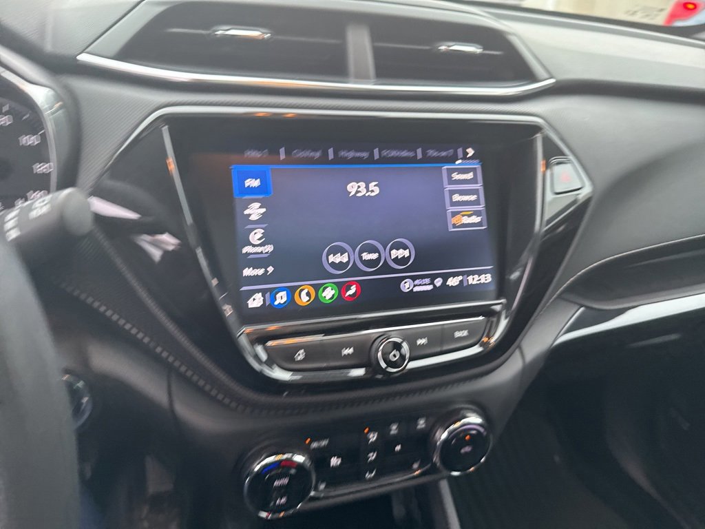 Used 2023 Chevrolet TrailBlazer ACTIV w/ Sun and Liftgate Package image 7