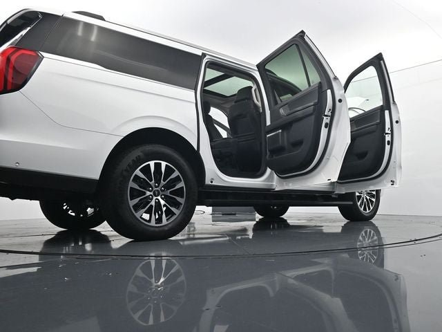 Certified 2025 Ford Expedition Max Platinum AWD/4WD image 39