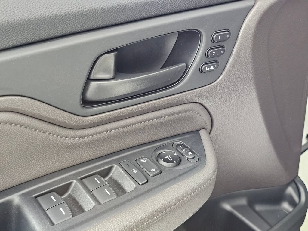 Used 2019 Honda Odyssey Touring image 25