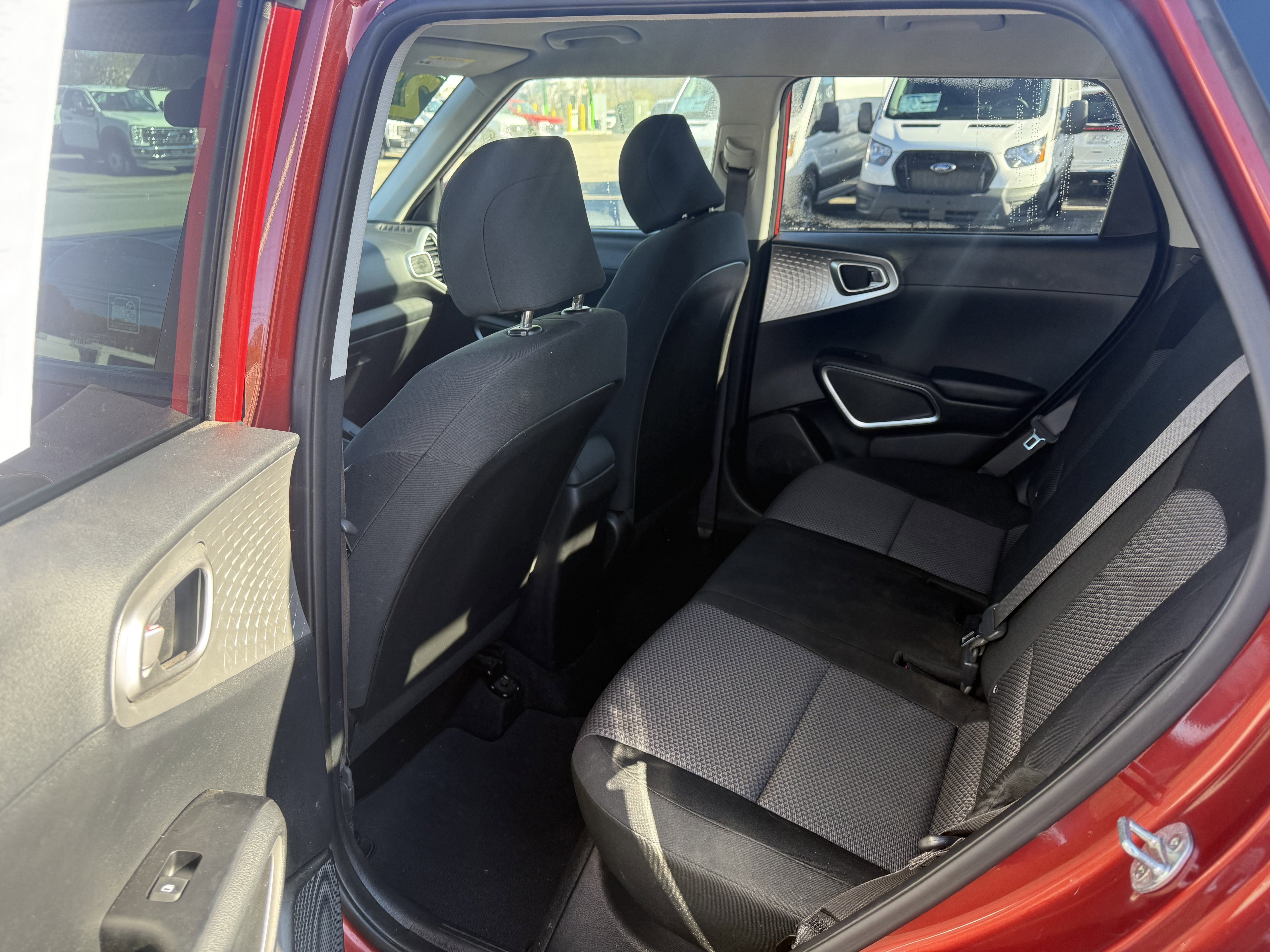 Used 2021 Kia Soul LX image 8