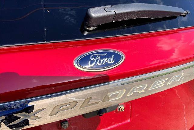 Certified 2020 Ford Explorer XLT w/ Equipment Group 202A RWD image 30