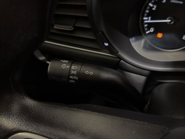 Used 2021 MAZDA MAZDA3 s image 18